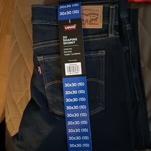 Women’s Levi’s Jeans